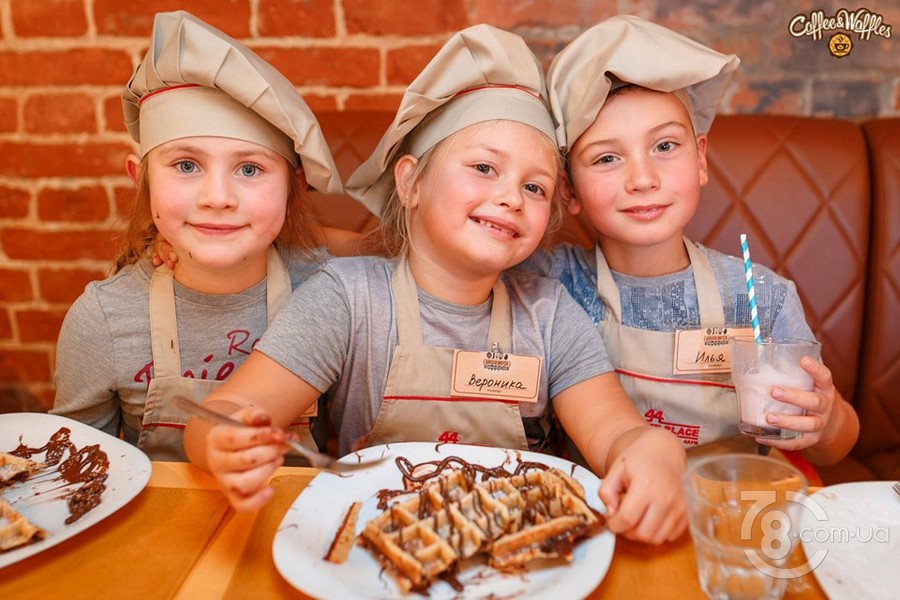 Детские мастер-классы в кофейне «Coffee&Waffles»
