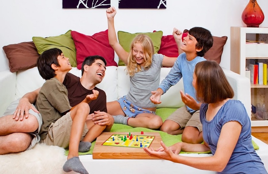 Настольные игры. Весело и полезно проводим время дома семьей или с друзьями