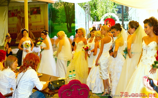 Фотоконкурс: Парад Невест - 2011